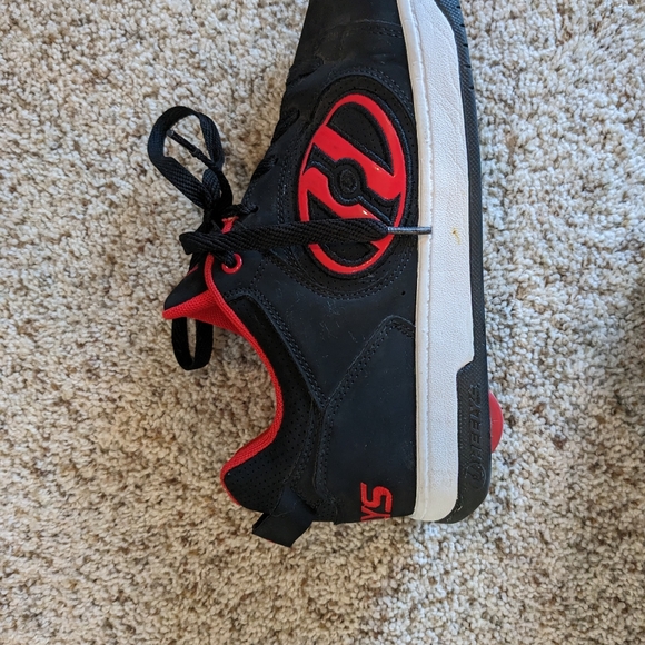 Heelys - Picture 2 of 2